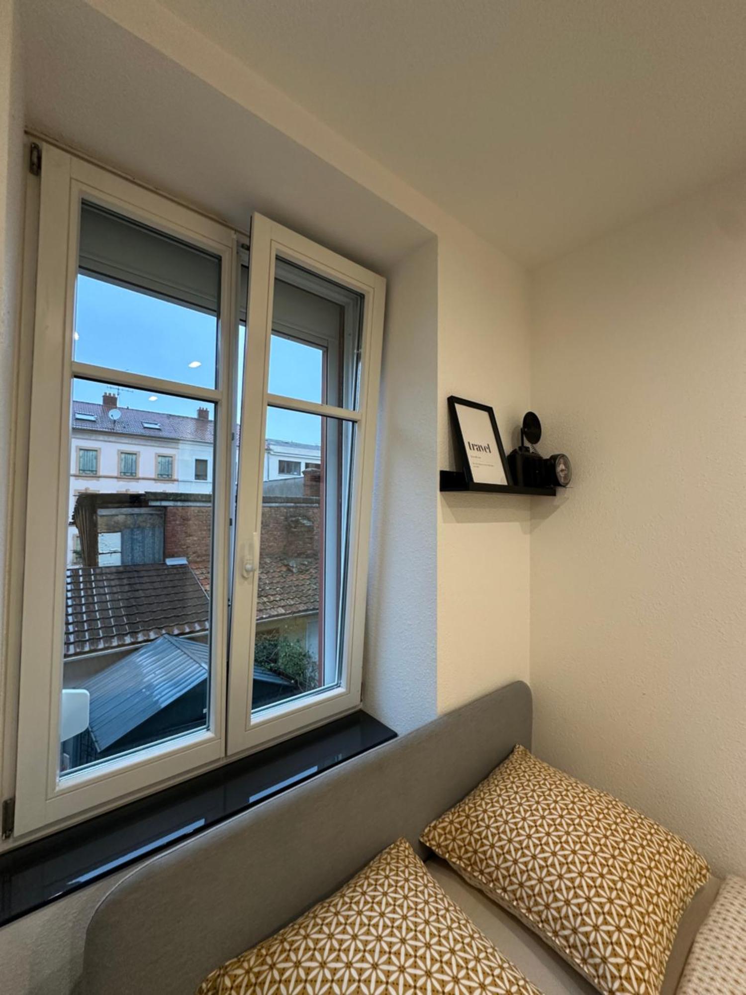 # Le 2 # Tres Beau T3 1Er Etage Tout Confort, Neuf, Mulhouse Centre Dış mekan fotoğraf
