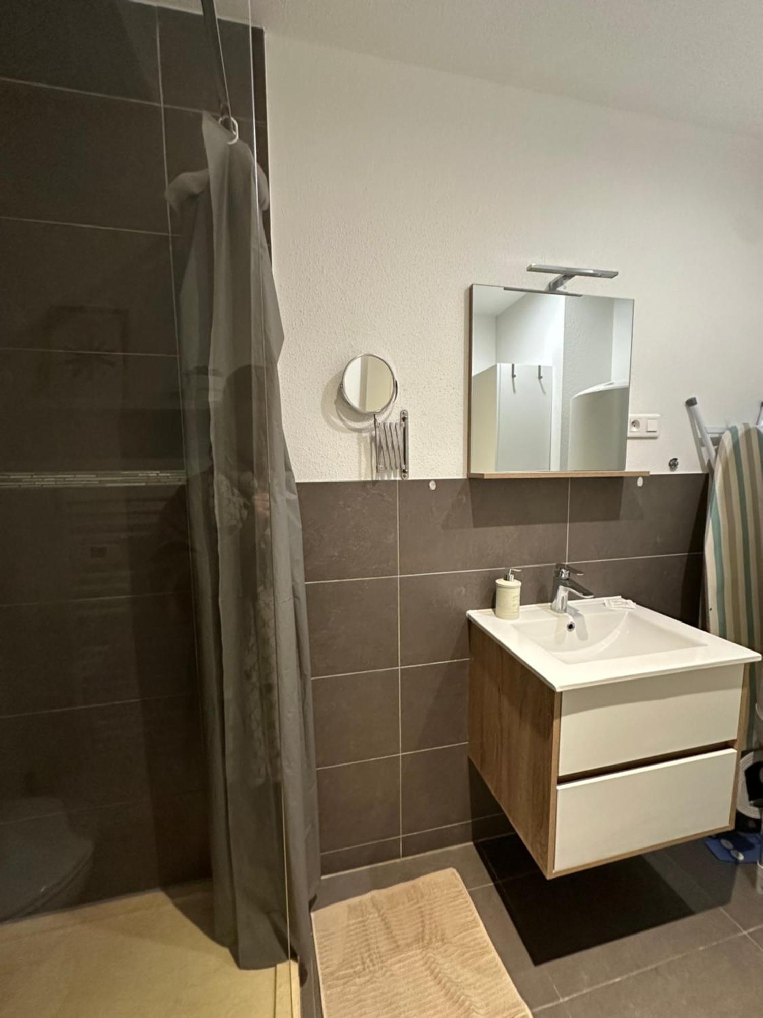 # Le 2 # Tres Beau T3 1Er Etage Tout Confort, Neuf, Mulhouse Centre Dış mekan fotoğraf
